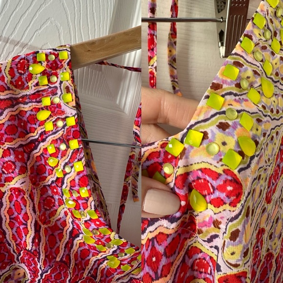 Victoria’s Secret Beaded Beach Pool Coverup Size Medium - Picture 6 of 9